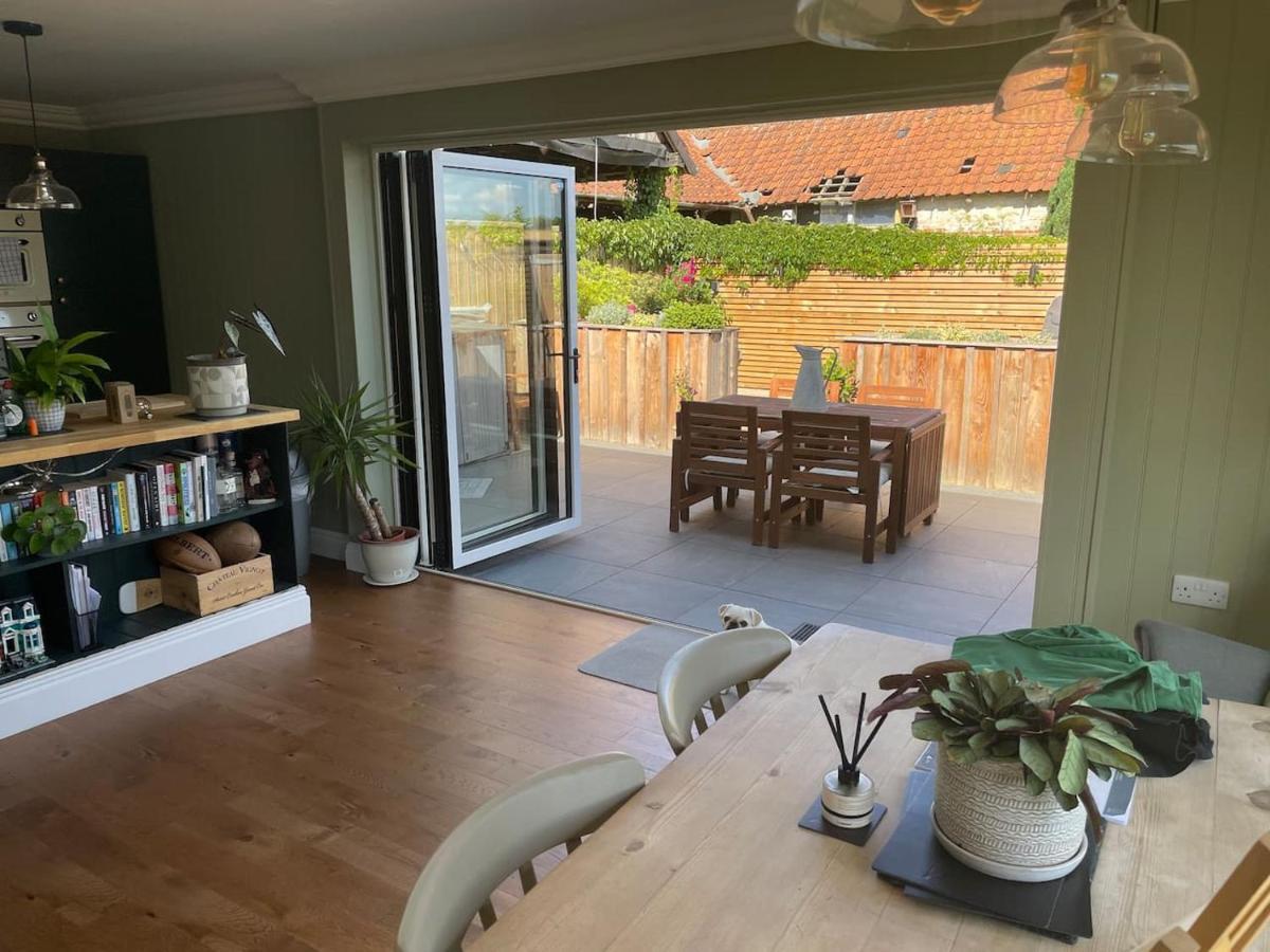 Hall Farm Cottage, Barham Holiday home